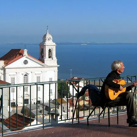 Apartments Center Alfama I *