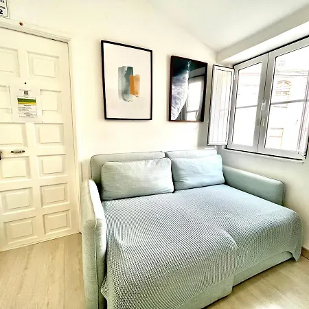 Apartments Center Alfama I *